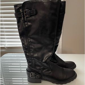 White Mountain black boots ~ size 8